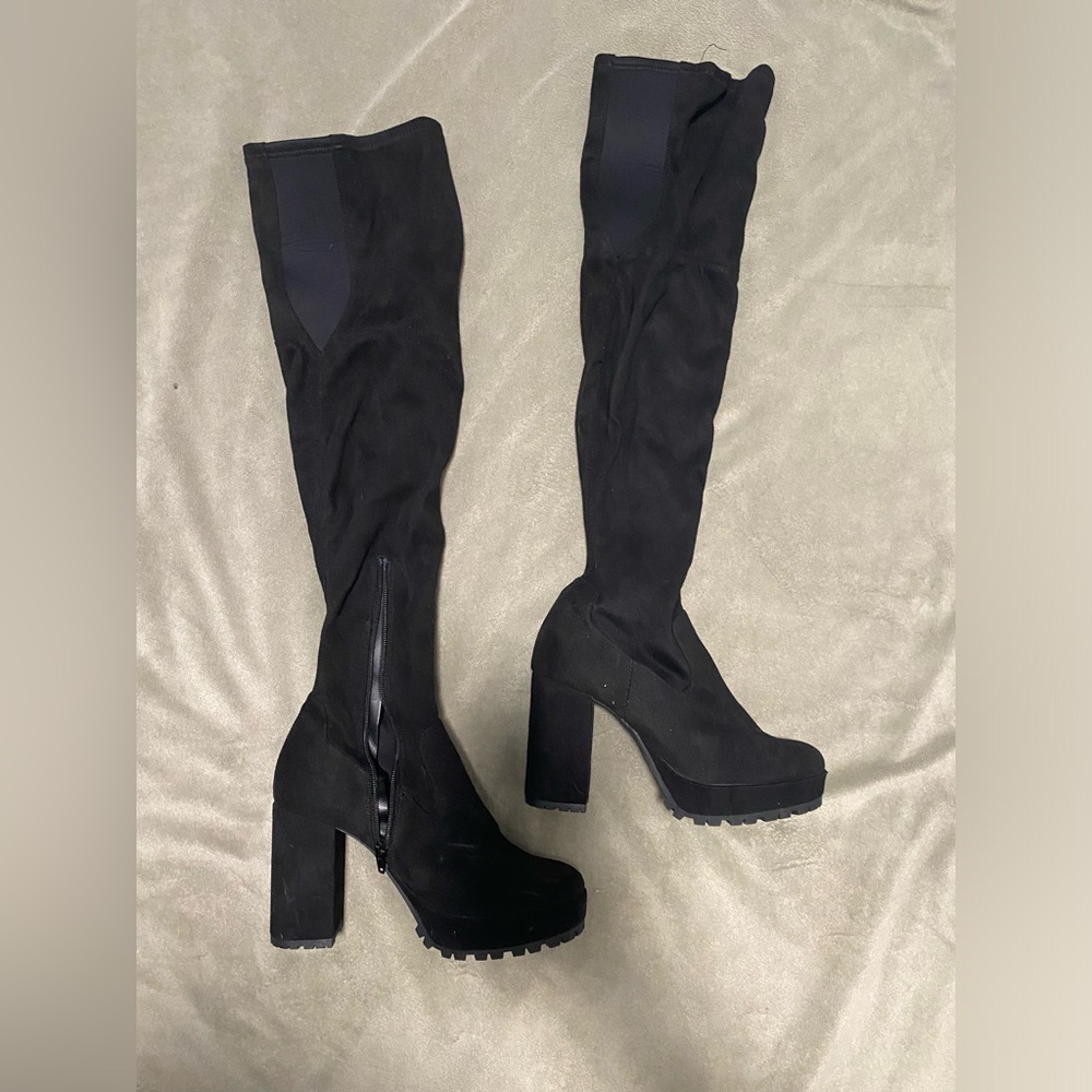 Mix no. 6 thigh high boots size 7.5